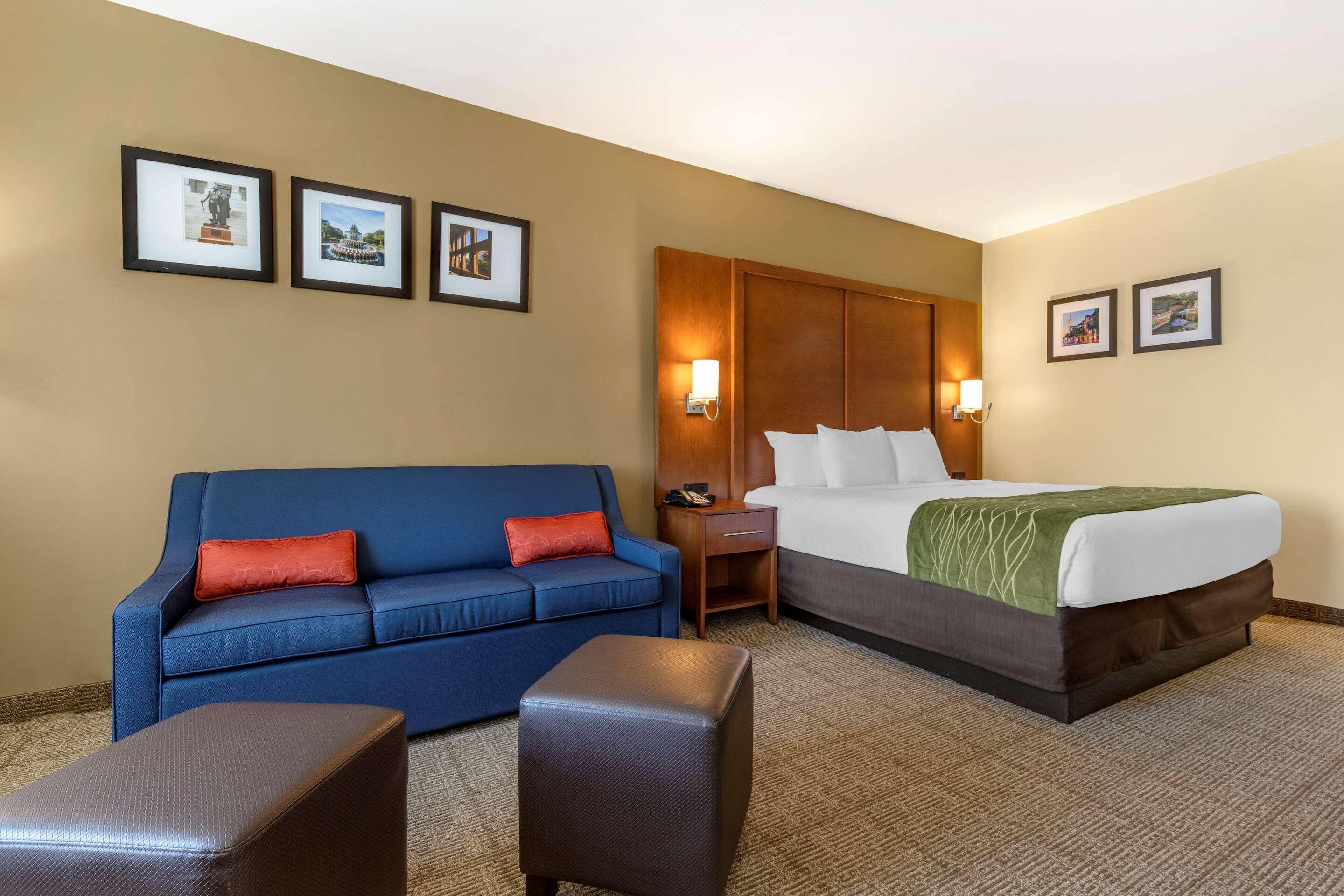 Comfort Inn & Suites Orangeburg Exterior photo